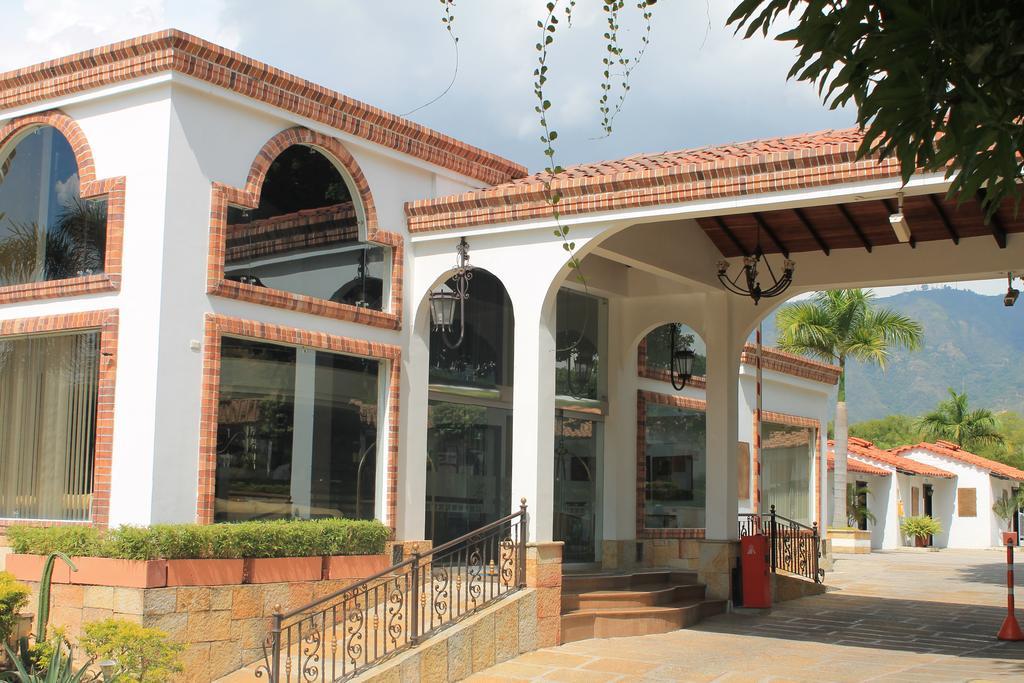 Hotel San Juan Internacional Girón Zewnętrze zdjęcie