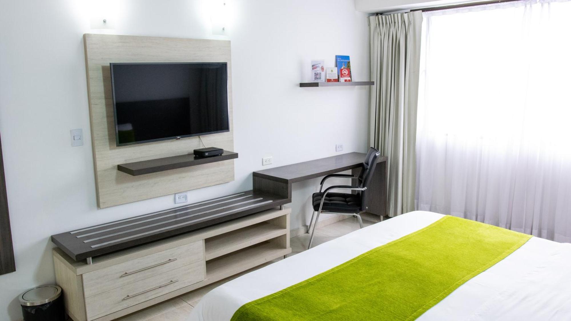 Hotel San Juan Internacional Girón Zewnętrze zdjęcie